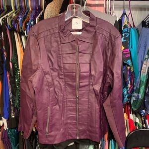 OSO casuals vegan leather ruffle jacket plum, size 1xl brand new, never worn.
